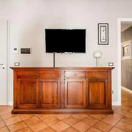 L'atelier Del Centro: Tra Design, Storia E Fascino Brescia